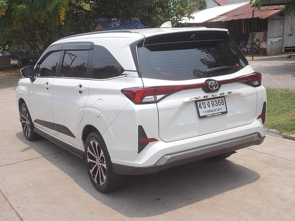 2022 Toyota Veloz III 2