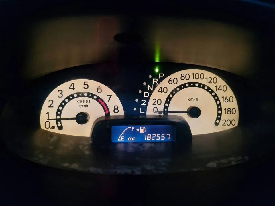2004 Toyota Vios I 3
