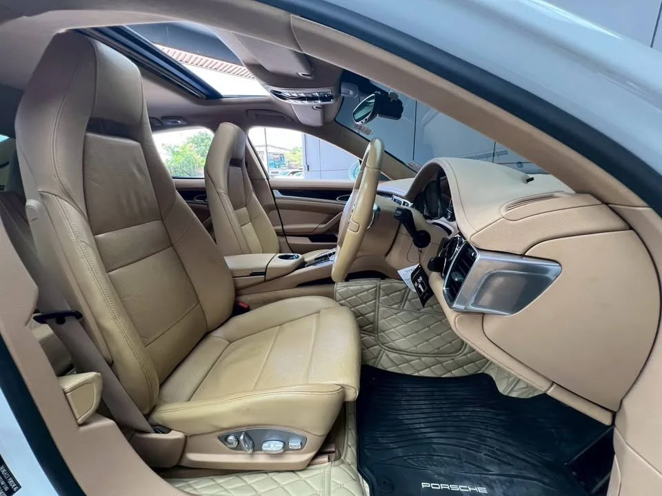 2013 Porsche Panamera I 3