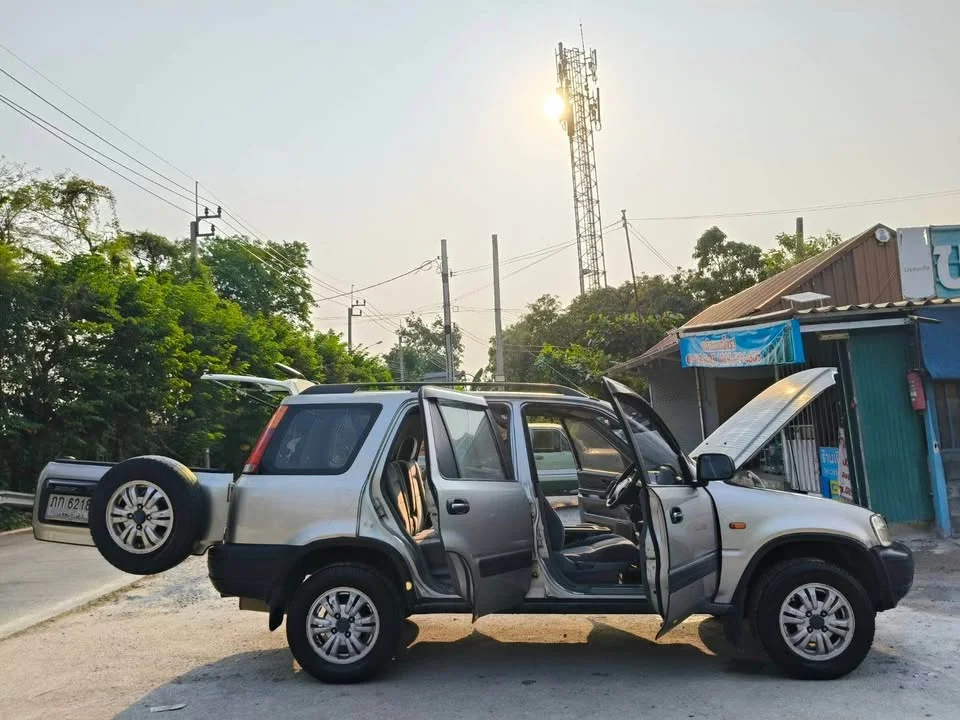 1999 Honda CR-V I 3