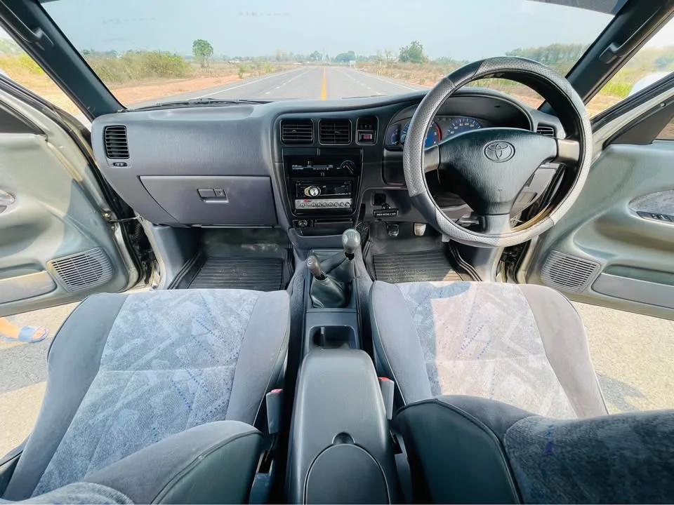 Toyota Hilux Tiger VI 3