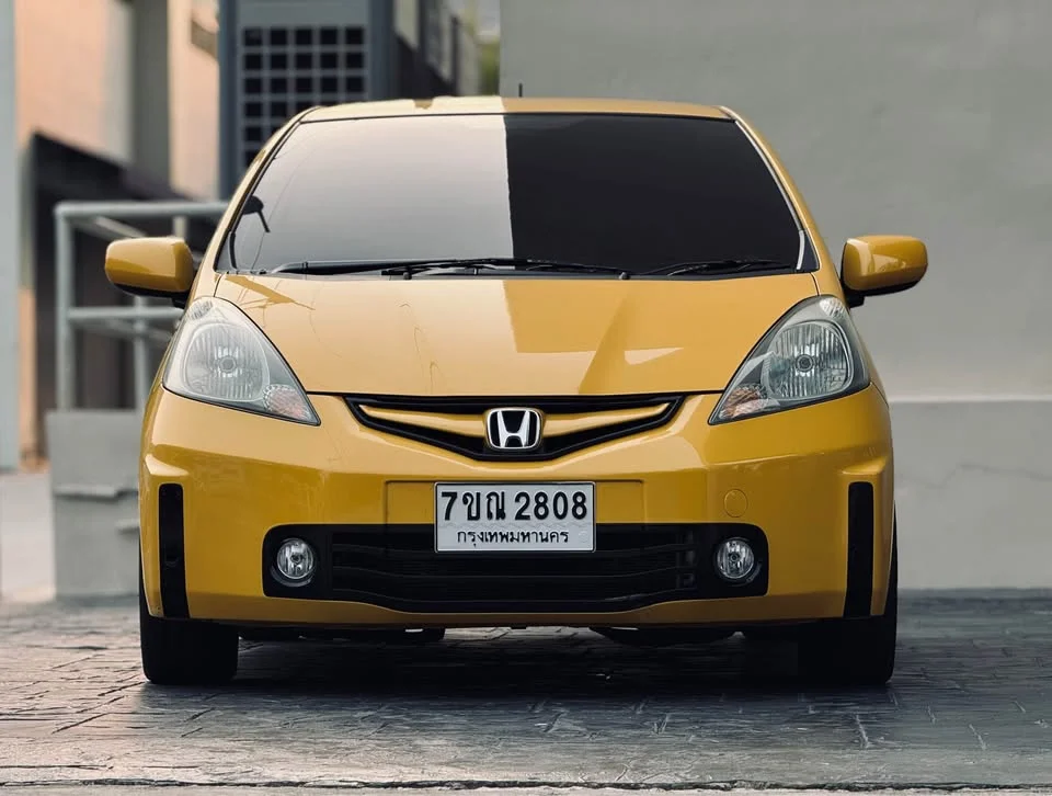 2010 Honda Jazz II 2