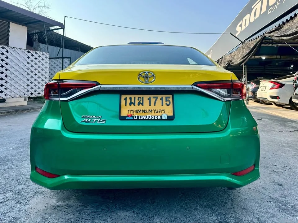 2024 Toyota Corolla Altis XII (E210) 3