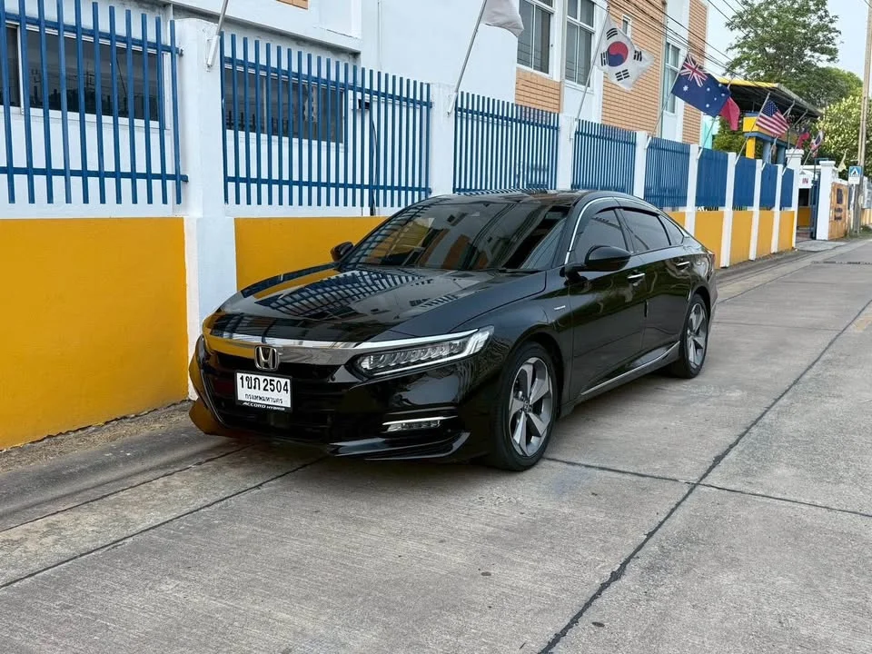 2021 Honda Accord X 2