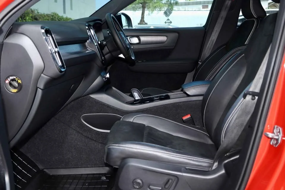 2021 Volvo XC40 3