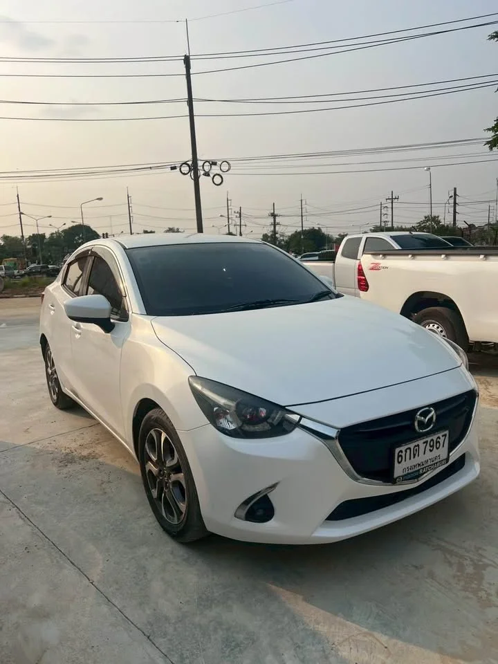 2017 Mazda 2 III 2