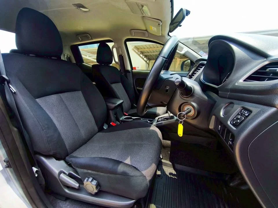 2019 Mitsubishi Triton V 3
