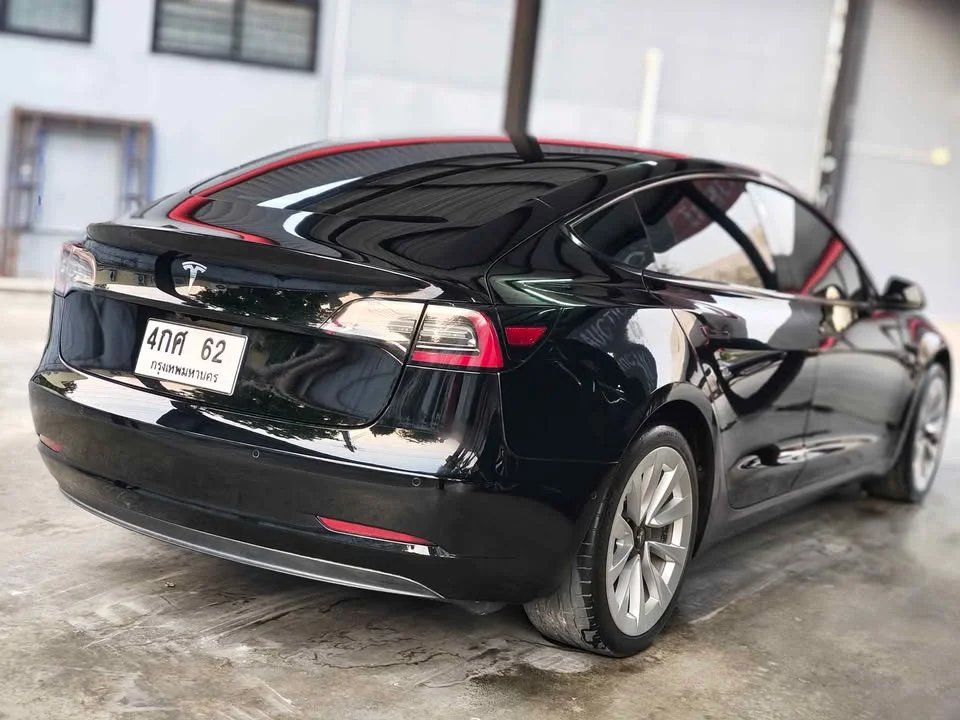2020 Tesla Model 3 2