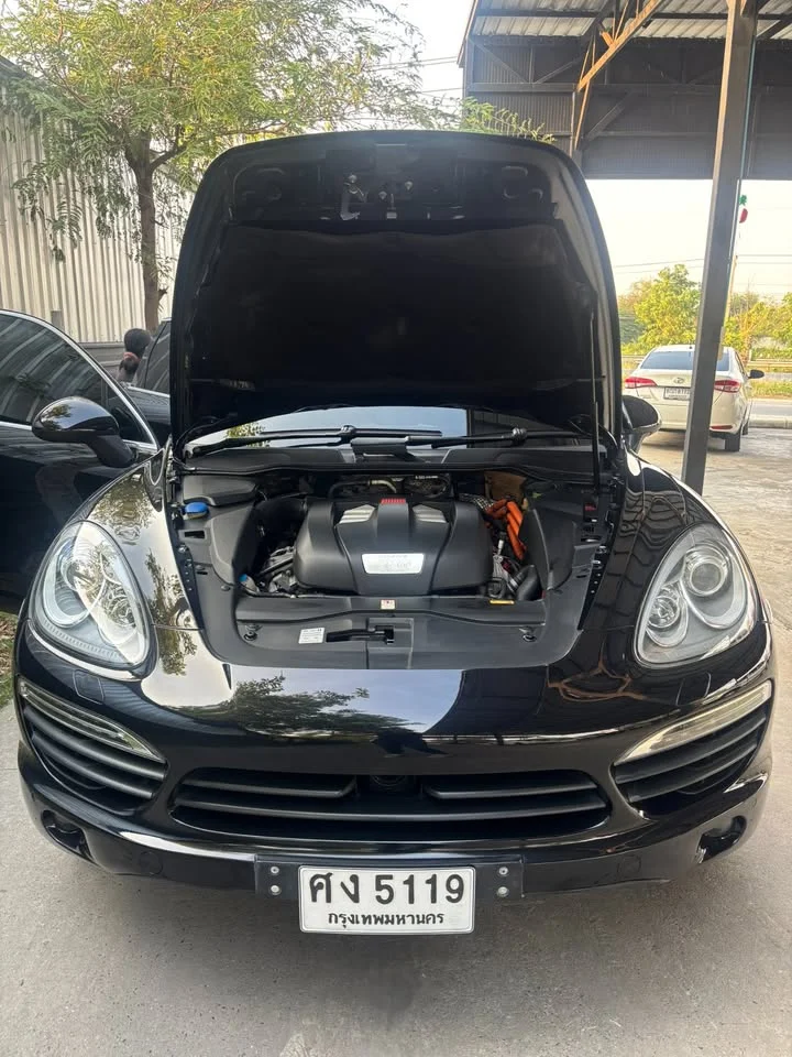 2013 Porsche Cayenne II 2