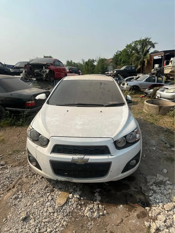 2015 Chevrolet Sonic 3