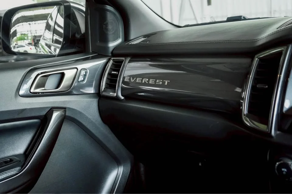 2023 Ford Everest II 3