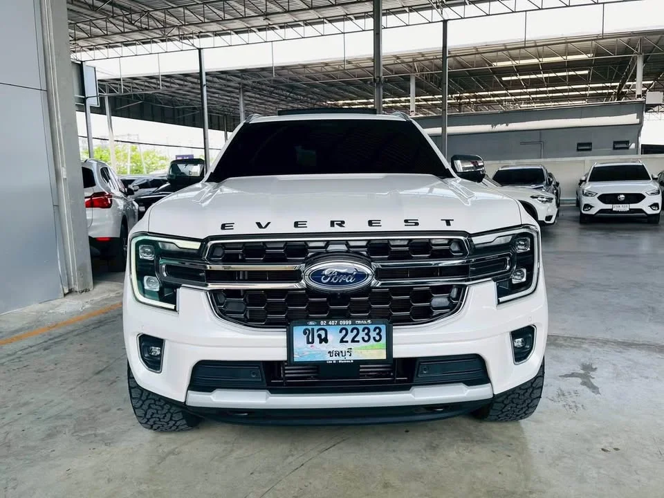 2022 Ford Everest III 2
