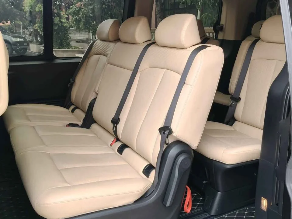 2022 Hyundai Staria US4 3