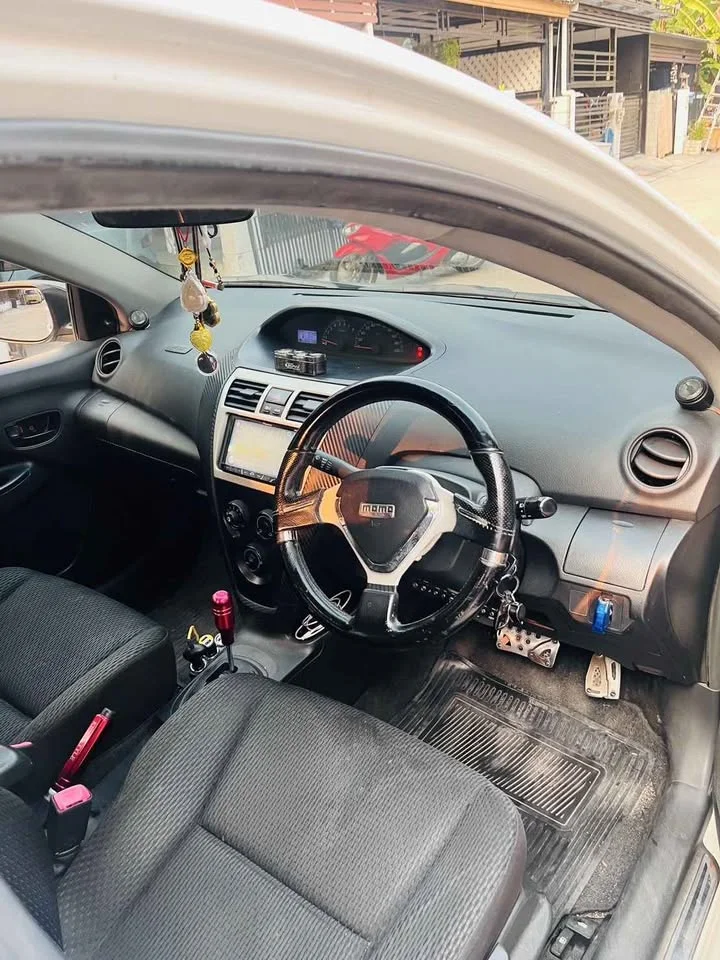 2010 Toyota Vios II 3