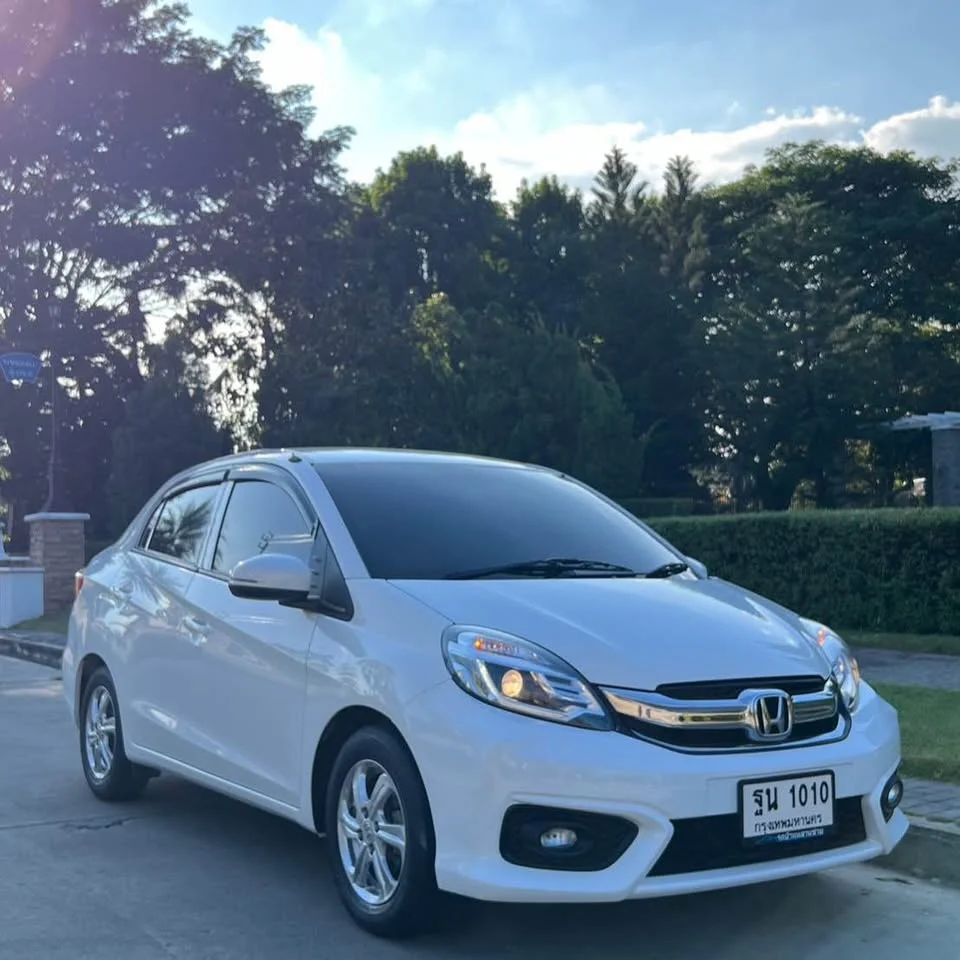 2017 Honda Brio Amaze I 3