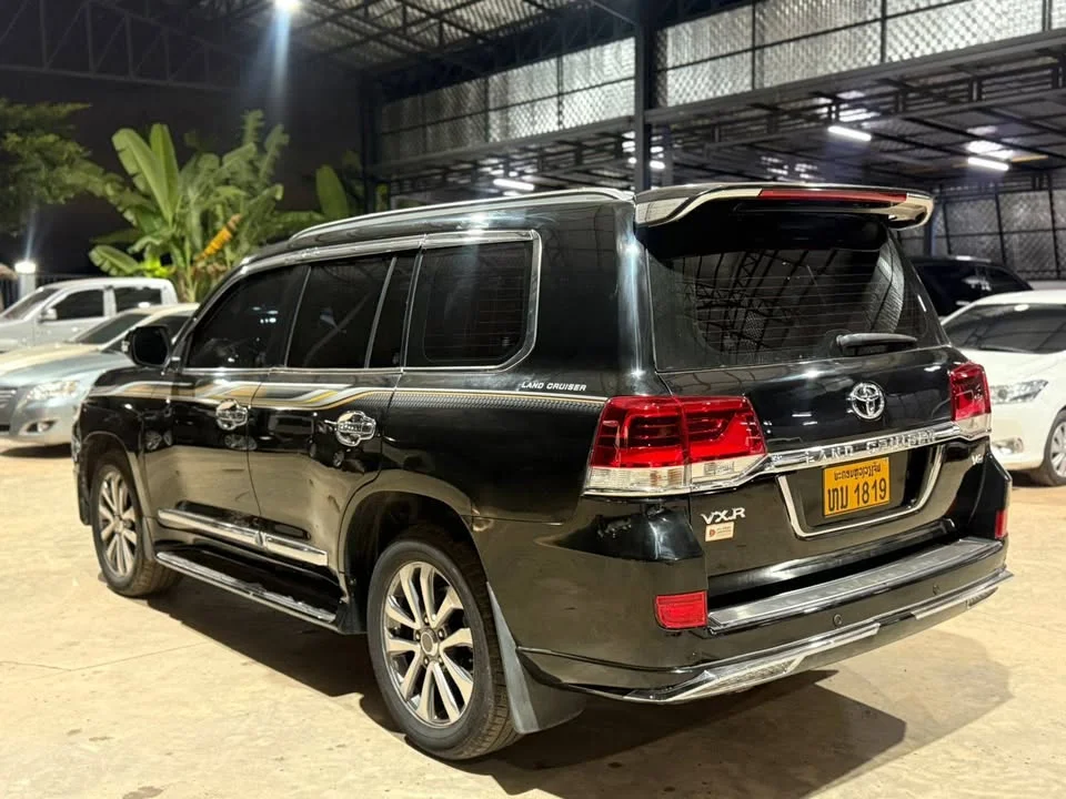 2012 Toyota Land Cruiser J200 2