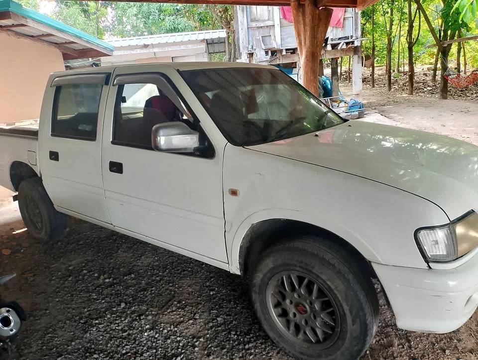 1982 Isuzu Faster Dragon Eyes III 3