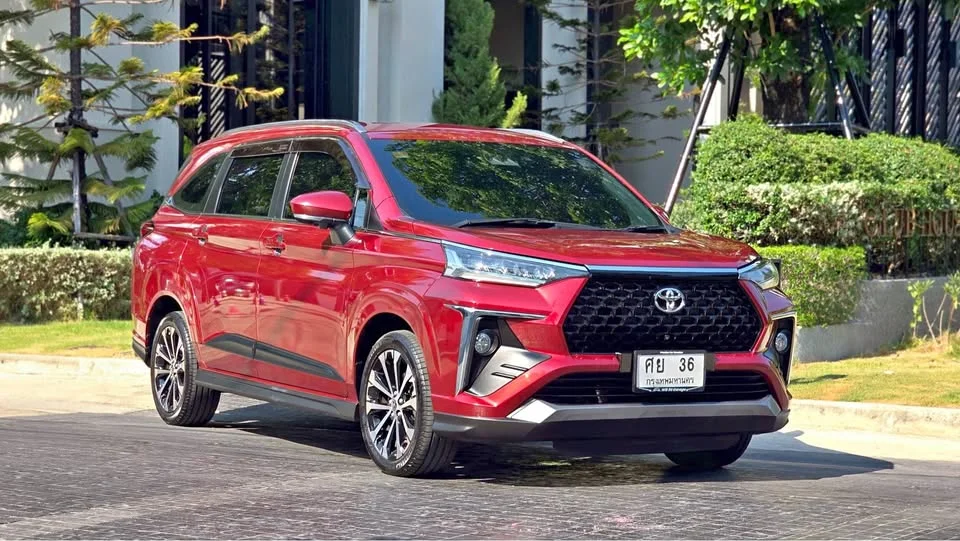 2023 Toyota Veloz III 2