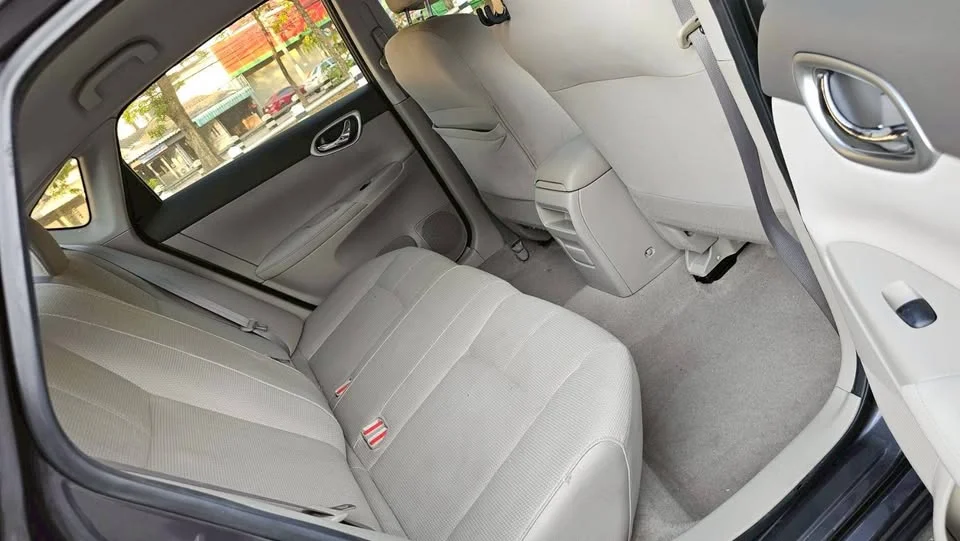2013 Nissan Sylphy III (B17) 3