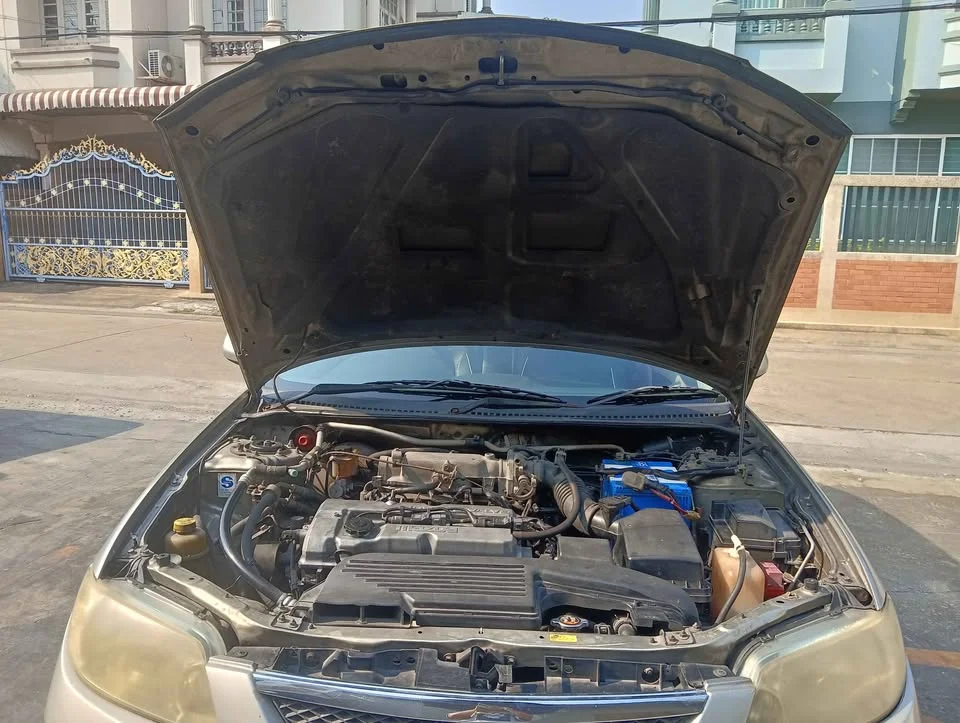 2004 Mazda 323 VIII 2
