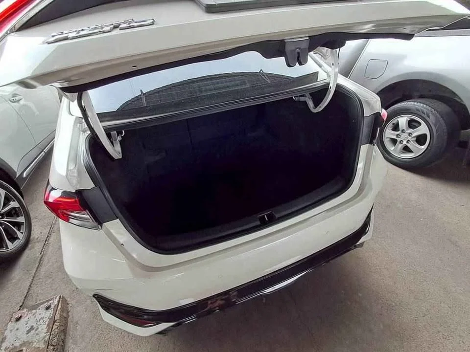2020 Toyota Corolla Altis XII (E210) 3