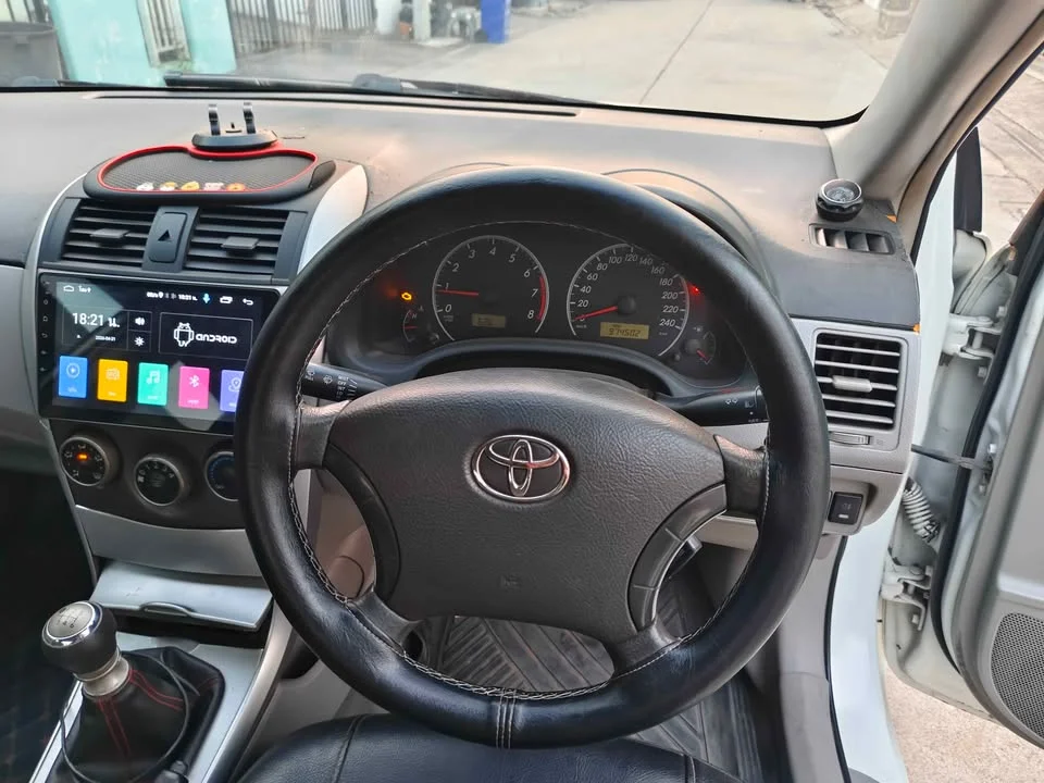 2012 Toyota Corolla Altis X (E140) 2