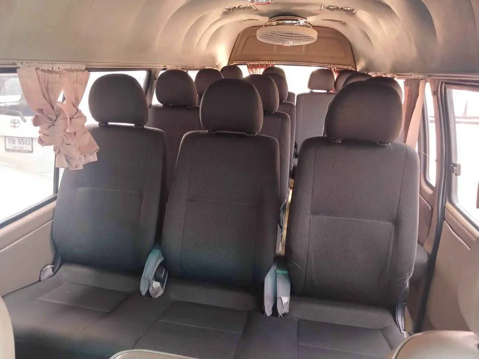 2004 Toyota Commuter IV (H100) 3