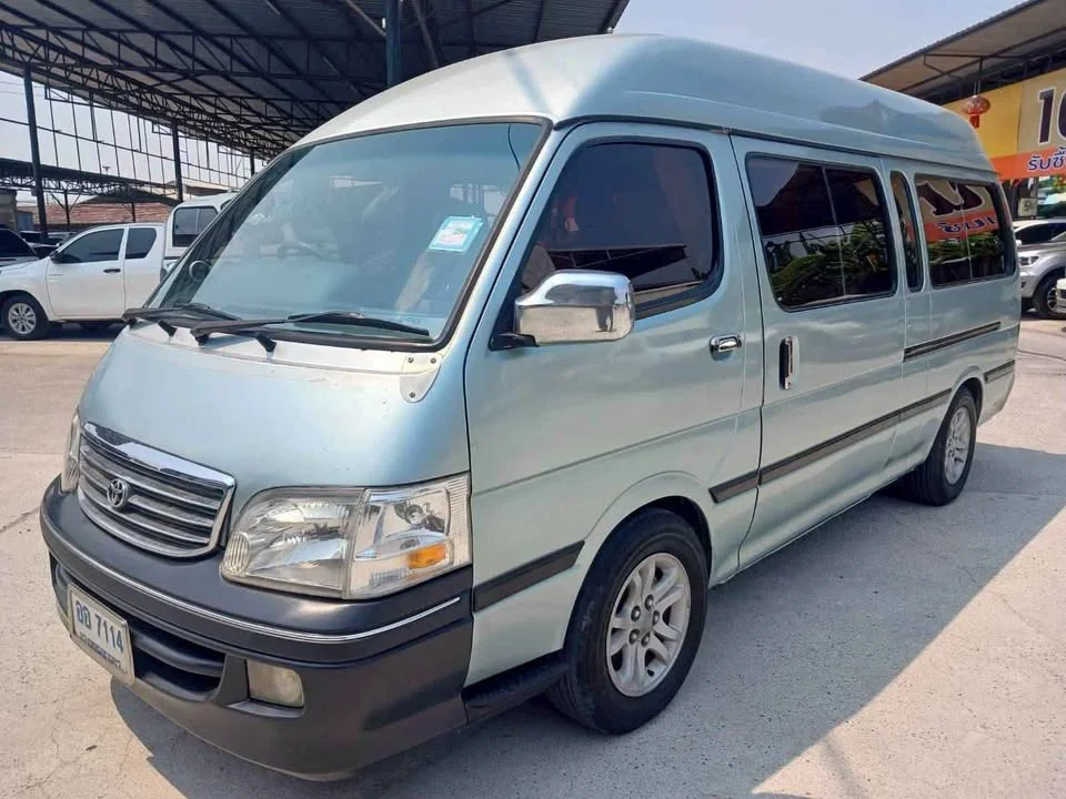 2004 Toyota Commuter IV (H100) 2