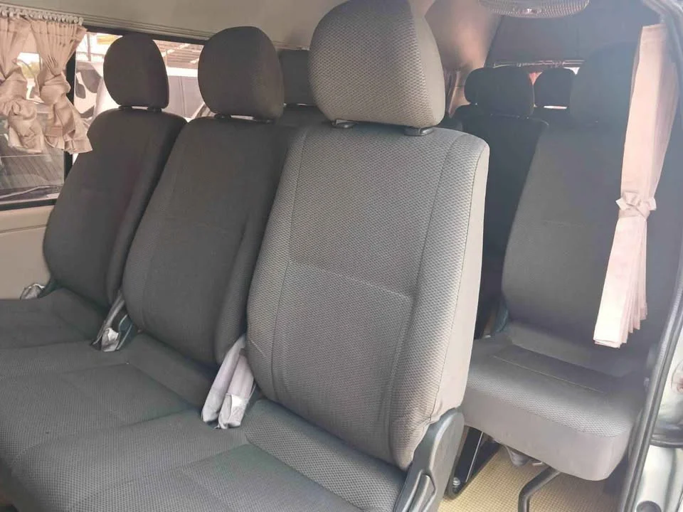 2004 Toyota Commuter IV (H100) 3