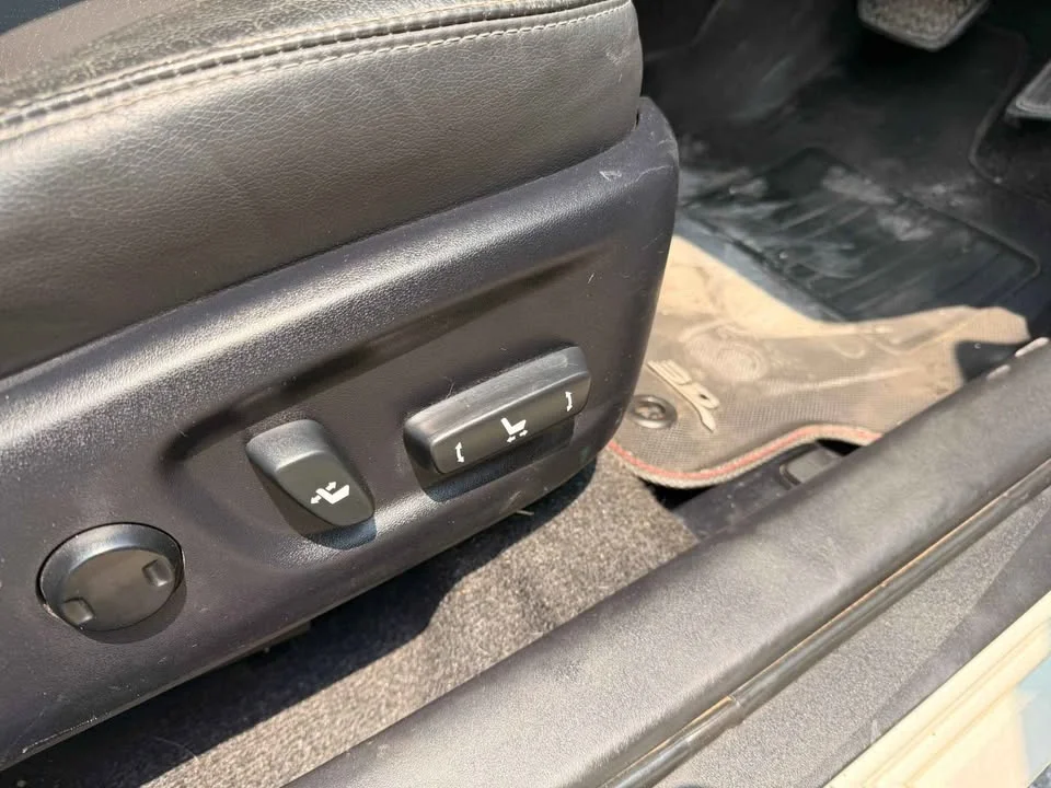 2013 Toyota Prius III 3