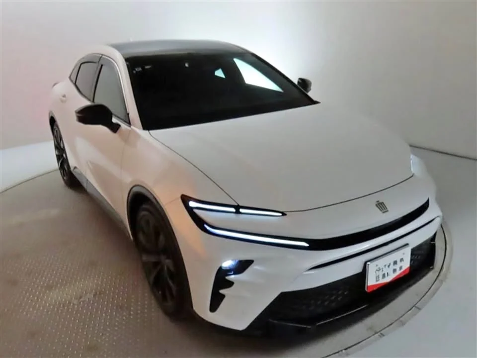 2026 Toyota Crown XVI (S235) 3