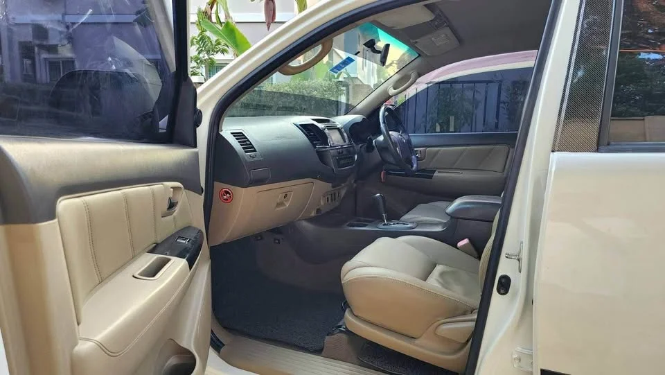 2013 Toyota Fortuner I 2