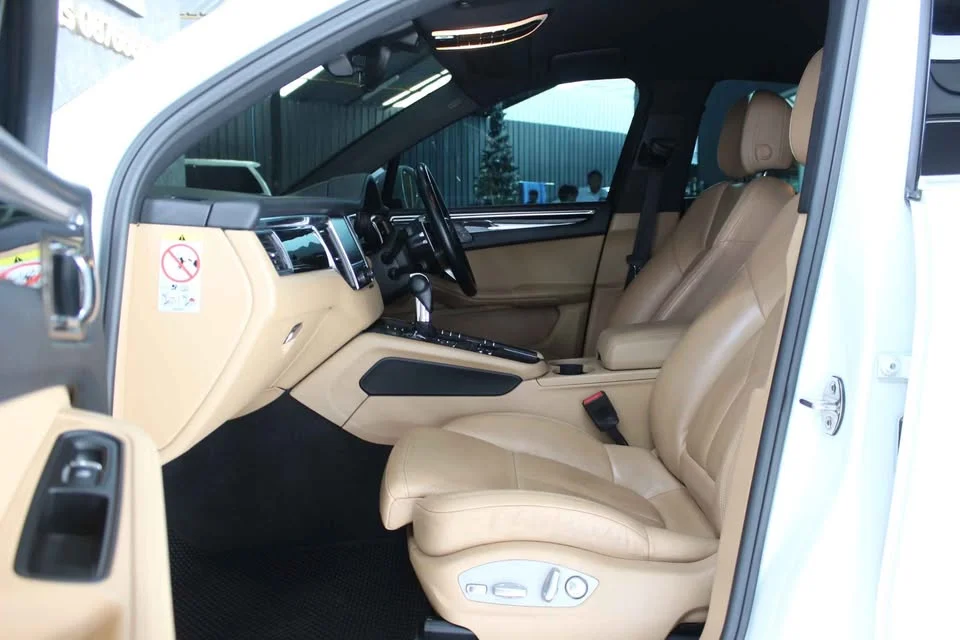 2018 Porsche Macan I 3