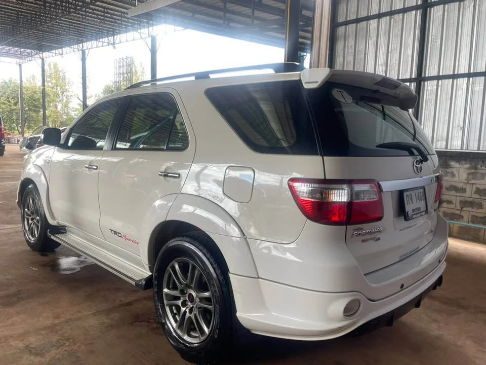 2009 Toyota Fortuner I 2