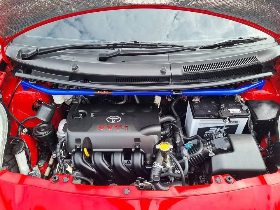 2008 Toyota Yaris II 2