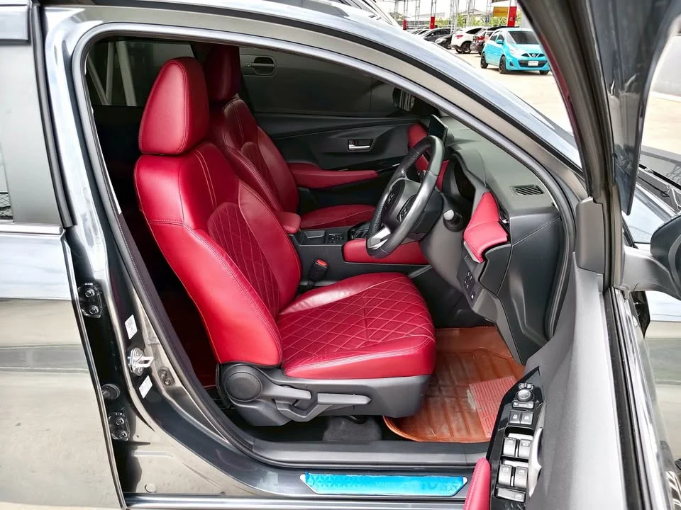 2023 Toyota Yaris ATIV IV 2