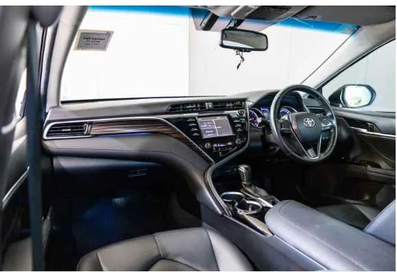 2021 Toyota Camry VIII (XV70) 3