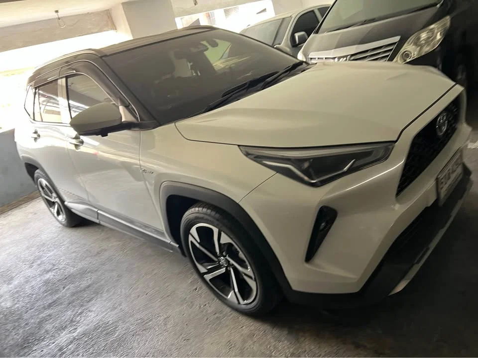 2024 Toyota Yaris Cross AC200 3