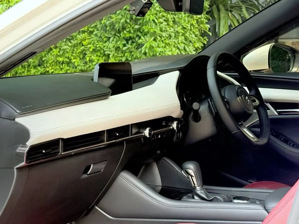 2022 Mazda 3 IV 2
