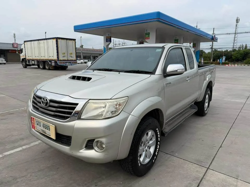 2012 Toyota Hilux VII 3