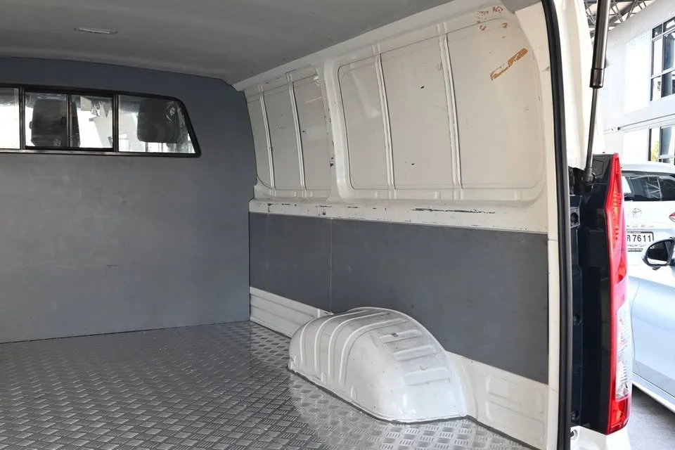 2023 Toyota HiAce VI (H300) 3