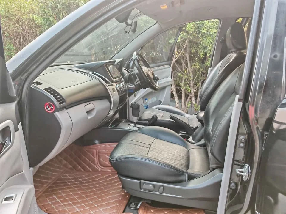 2013 Mitsubishi Pajero Sport II 3