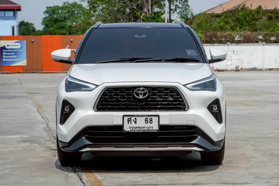 2024 Toyota Yaris Cross AC200 2