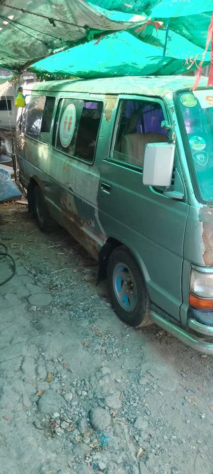 1983 Toyota Commuter III 3