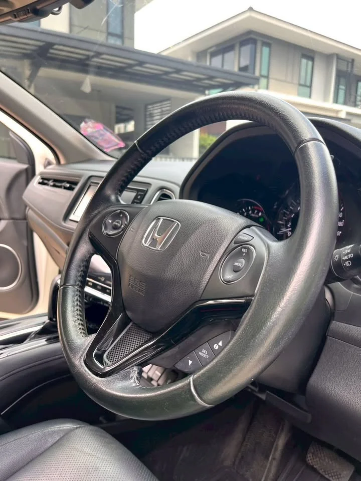 2018 Honda HR-V II 2