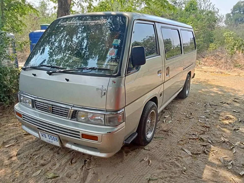 1998 Nissan Urvan IV (E24) 2