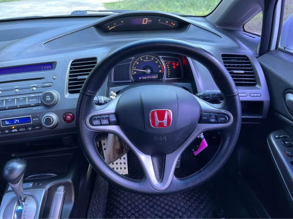 2010 Honda Civic VIII 2