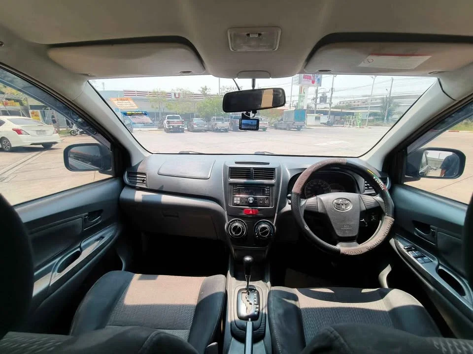 2012 Toyota Avanza II 3