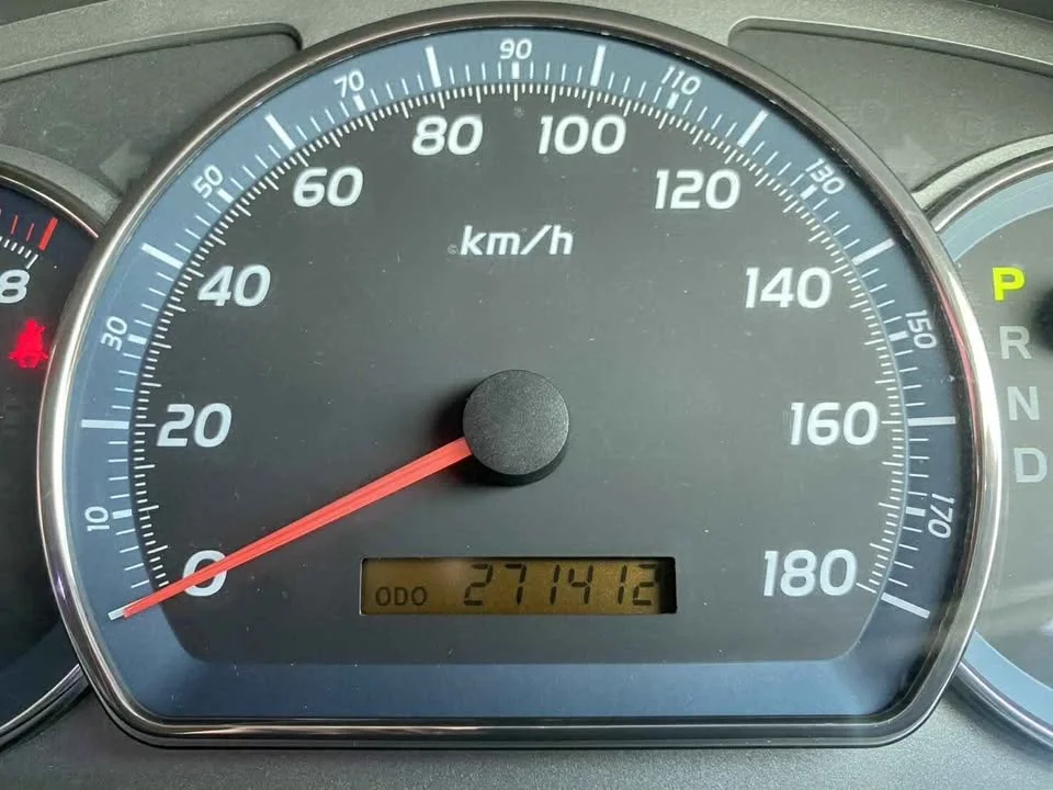 2004 Toyota Alphard, Vellfire I (AH10) 2
