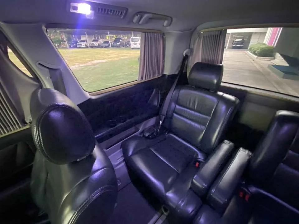 2004 Toyota Alphard, Vellfire I (AH10) 3